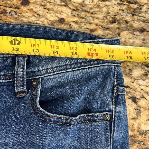 Free People Mid Rise Distressed Raw Hem Skinny Jeans Size 31 - Picture 6 of 8